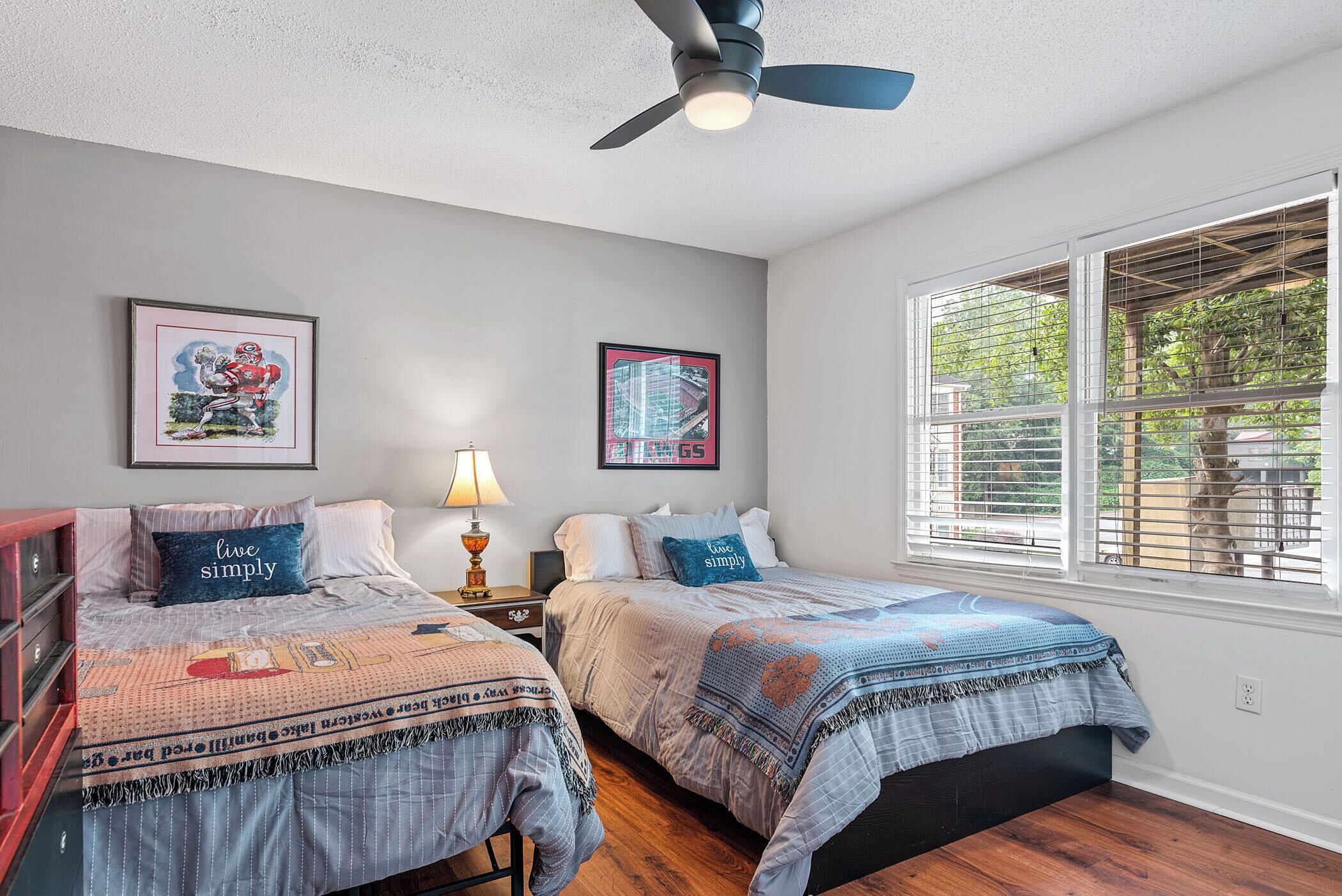 2 bedrooms, WiFi, bed sheets