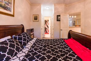 2 bedrooms, iron/ironing board, WiFi, bed sheets