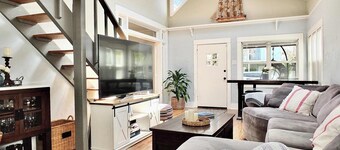 Park Avenue Beach Paradise – Chic & Secluded 4 BDR