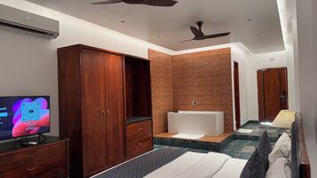 Premium Double Room, 1 Double Bed, Hot Tub, Pool View | Desk, iron/ironing board, free WiFi