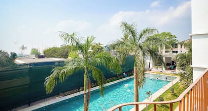 Madras Chronicle Bay Resort & Spa