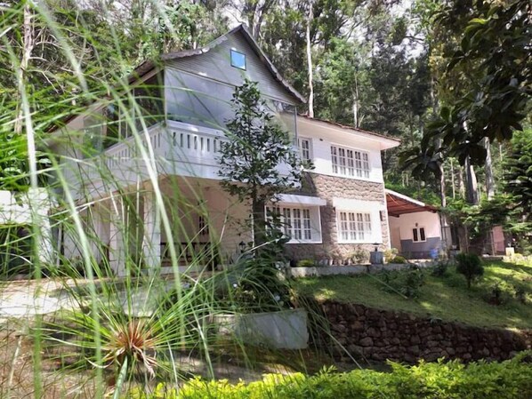 Bagian depan properti