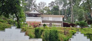 Front of property - Cloud 9 Villa (Devikolam)