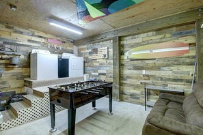 TV, offices