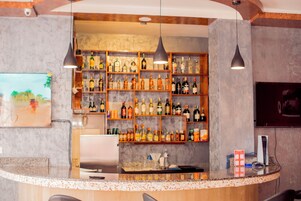 Bar (en la propiedad)