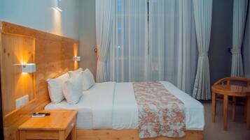 Double Room Single Use, City View | In-room safe, desk, laptop workspace, iron/ironing board