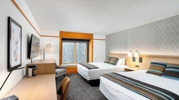 Family Suite, Mountain View | 1 bedroom, soundproofing, iron/ironing board, free WiFi