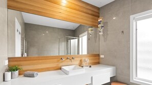 Shower, hair dryer, shampoo