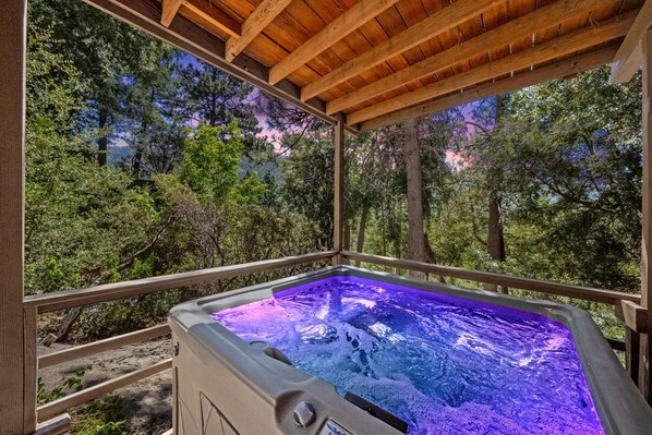 Bain à remous extérieur