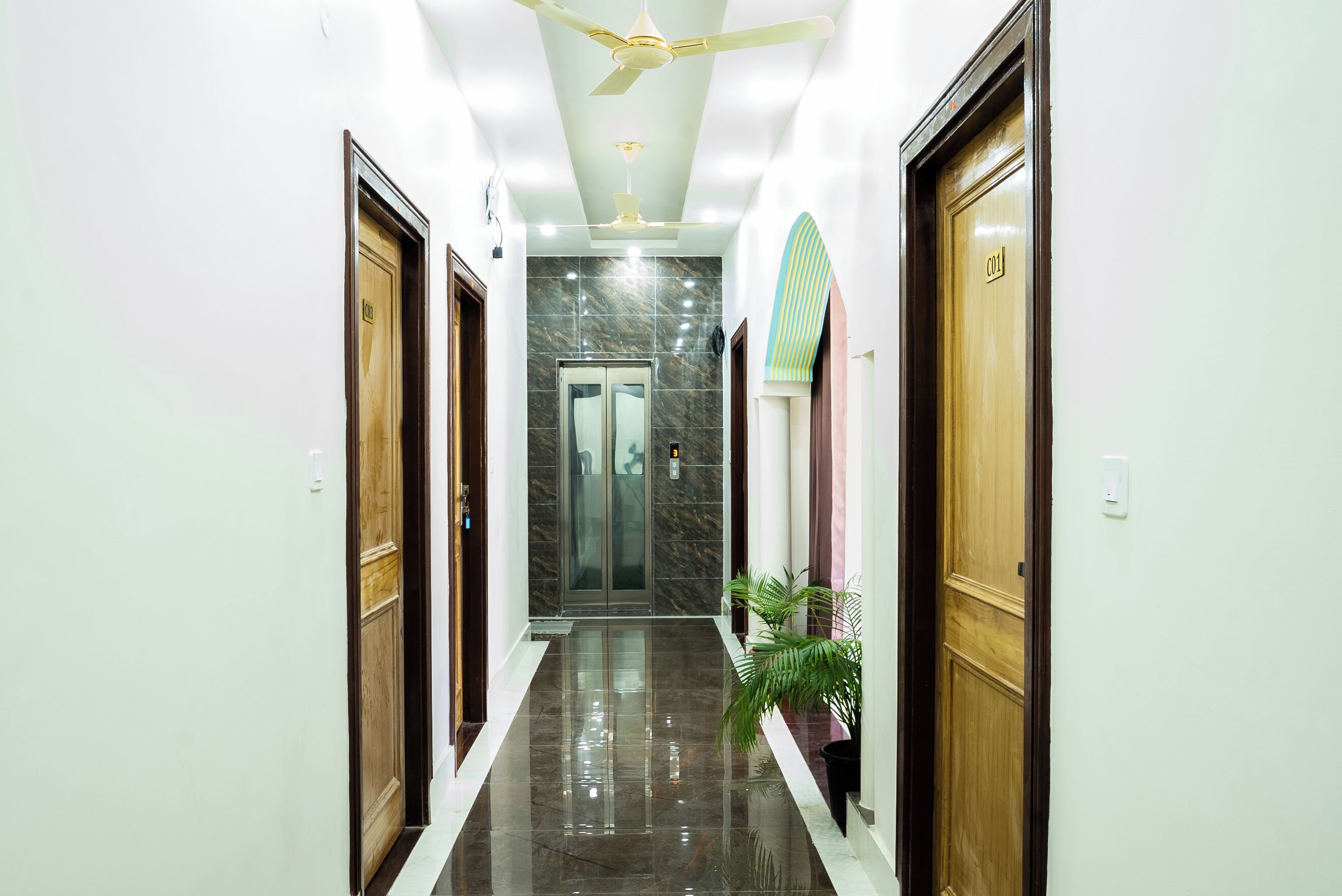 บริเวณภายนอก