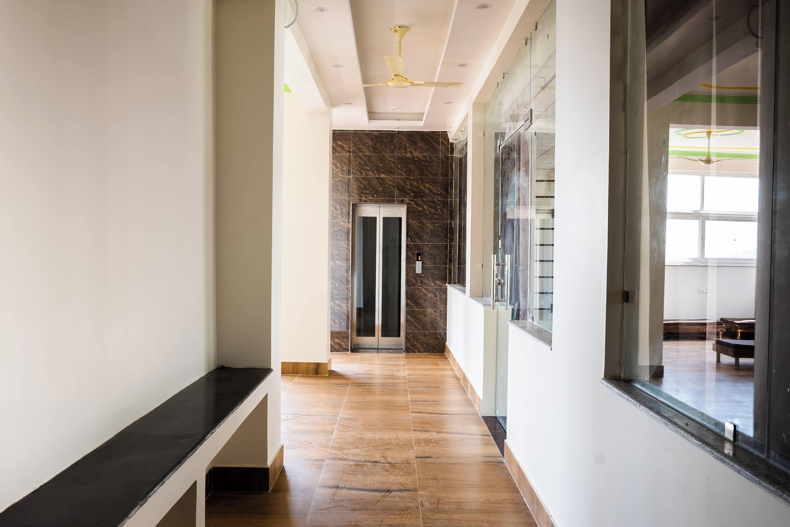 บริเวณภายนอก