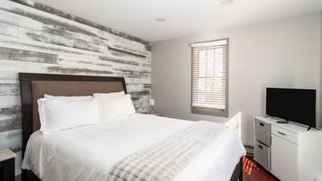 2 slaapkamers, een strijkplank/strijkijzer, gratis wifi, beddengoed