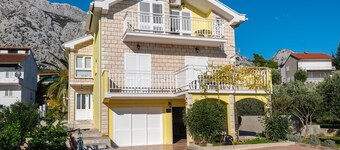 2-Bedroom Holiday Apartment for up to 5 person.