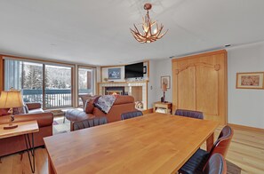 Interior - Peru Lift Cozy Condo! (Keystone)