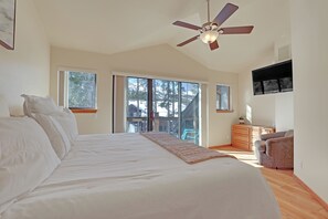 3 bedrooms, Internet, bed sheets - Stunning Townhome in Breckenridge! (Breckenridge)