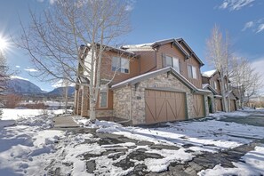 Exterior - Townhome with Private Hot Tub! (Silverthorne)