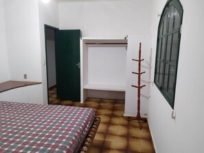 5 bedrooms, WiFi