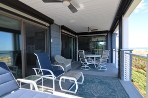 Outdoor dining - OCEANFRONT CONDO WITH ELEVATOR!- 1 St. Louis St, 203 Wilson Dunes, Dewey Bch (Dewey Beach)