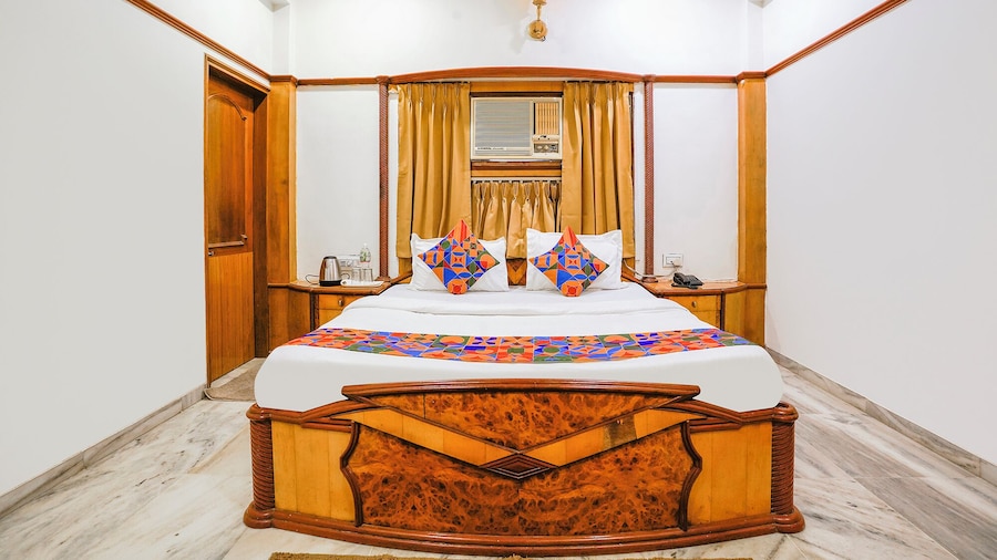 HOTEL REST AND PEACE