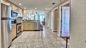 Unclassified image, 5 of 38, button - ☀️Crystal Palms 405 - Excellent Location and Amenities☀️ (Treasure Island)