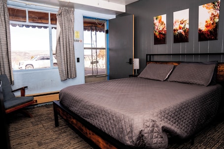 Desk, laptop workspace, blackout drapes, free WiFi