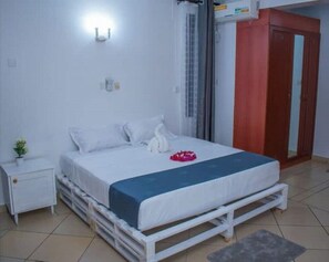 3 Schlafzimmer, Bügeleisen/Bügelbrett, WLAN, Bettwäsche