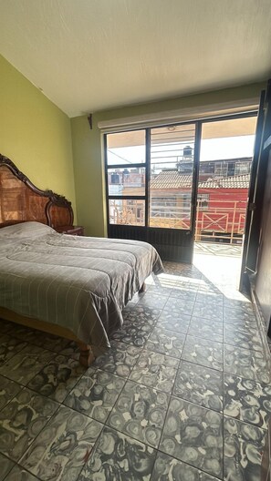 Family Apartment, City View | 2 bedrooms, blackout drapes, soundproofing, free WiFi - Departamento Centrico Morelos (Arandas)