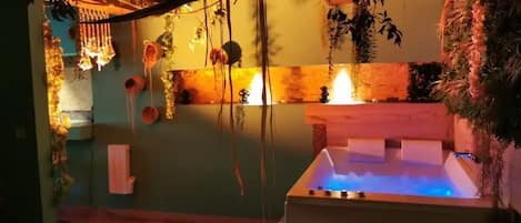 Bain à remous intérieur