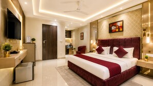 Luxury Double Room, City View