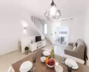 Living room - Vistamar 1 - House In Urbanitzacio Platja D'oliva (Oliva)