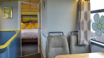 2 Schlafzimmer, Bettwäsche