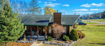 Cabin in Lakewood. Near ATV Trails!