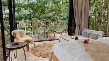 1 bedroom, desk, free WiFi, bed sheets