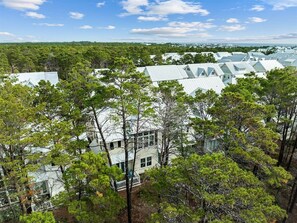 Exterior - 5 min to beach ~ Golf Cart & Bikes ~  Sleeps 8 (Inlet Beach)