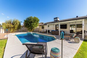 Outdoor pool, a heated pool