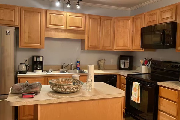 Mikrowelle, Ofen, Herdplatte, Geschirrspüler