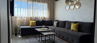 2-bedroom apartment in peaceful Kénitra with AC, WiFi