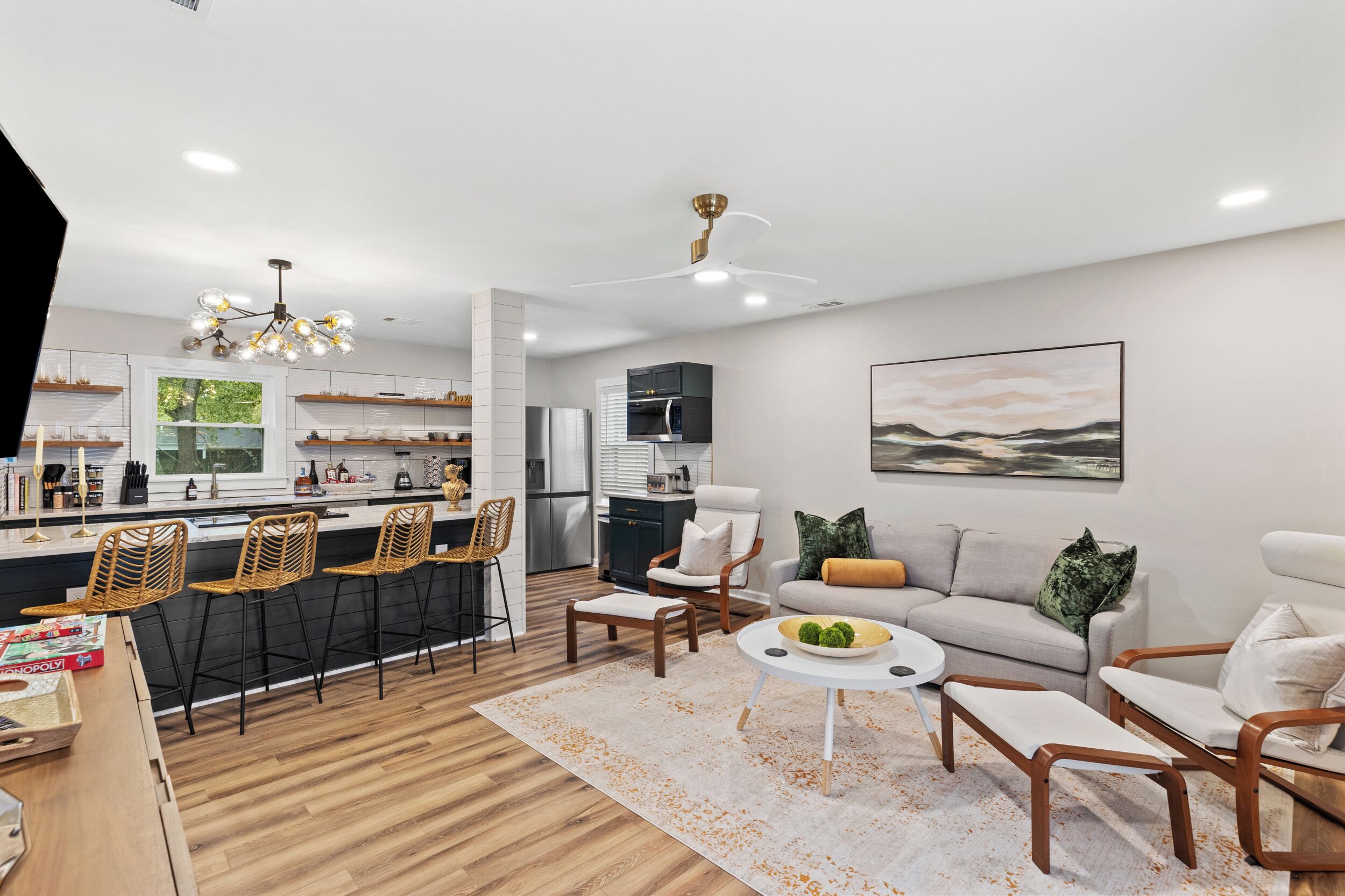 智能電視、書籍