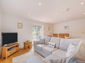 Living area - 1 bedroom accommodation in Bempton (Bempton)