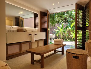 Interior - 3 Bedroom Paradise in Careyes (Navidad)