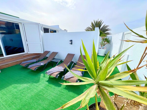 Comfort-Bungalow, Meerblick | Terrasse/Patio