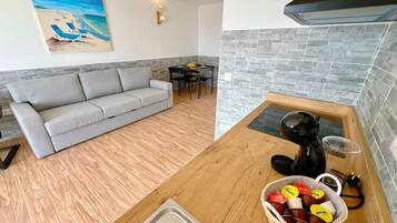 Comfort Bungalow, Sea View | Private kitchen | Fridge, oven, stovetop, espresso maker