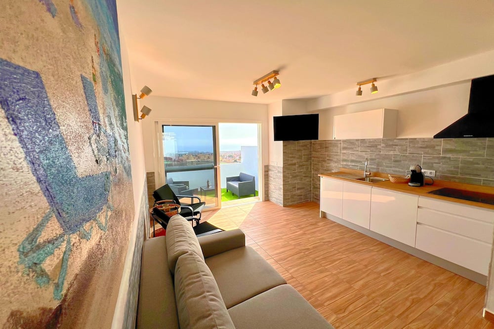 Sea View Bungalow with Communal Pool - Agua de Bueyes