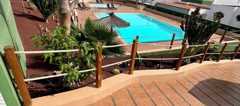 Sea View Bungalow with Communal Pool