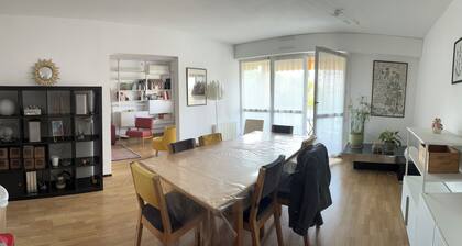 Grand appartement calme proche du centre ville, idéal pour les familles