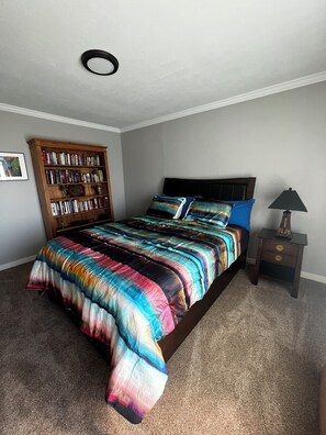 4 bedrooms, WiFi, bed sheets, wheelchair access