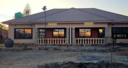 Seven Palms Executive Lodge