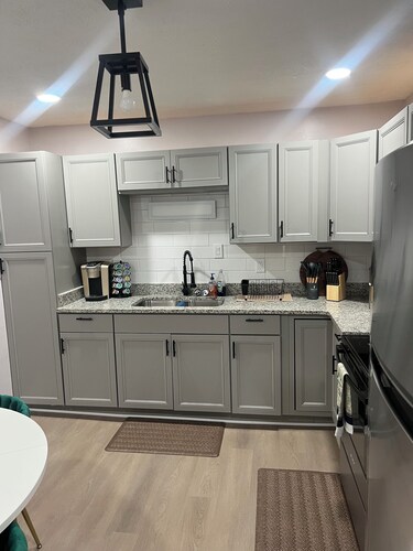 K's Cozy 3-bedroom home in welcoming Tuskegee