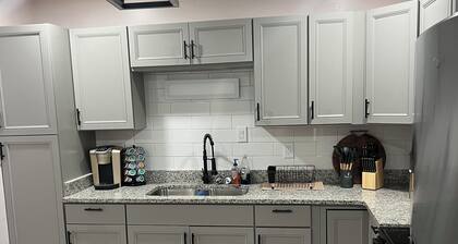 K's Cozy 3-bedroom home in welcoming Tuskegee