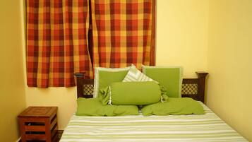 1 bedroom, iron/ironing board, WiFi, bed sheets
